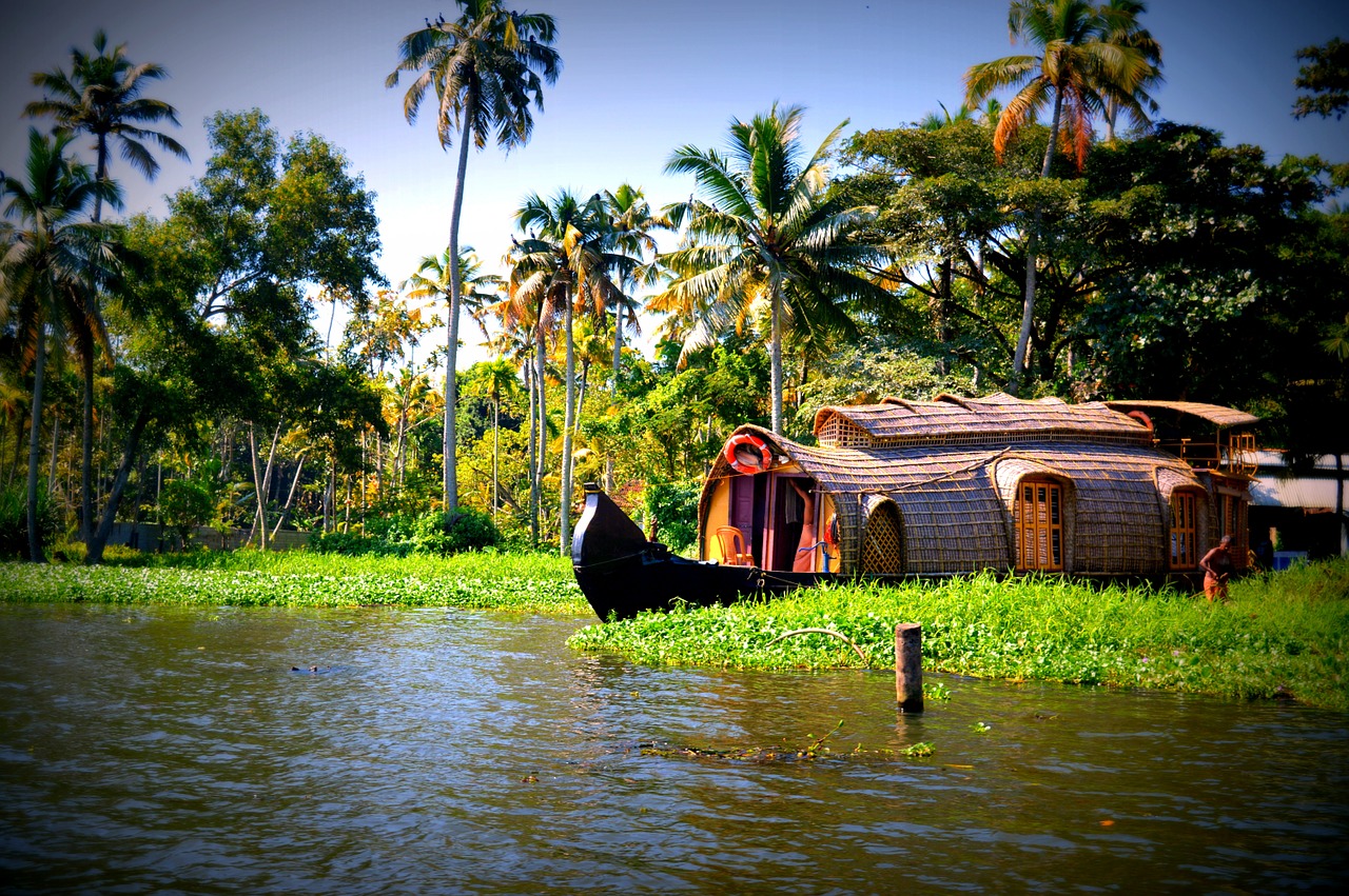 Top Family-Friendly Places to Visit in Kerala: A Memorable Journey for All Ages