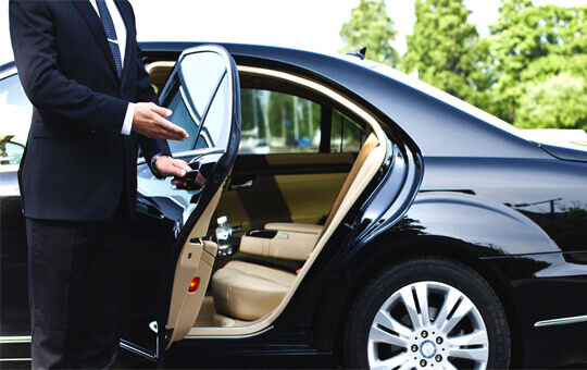 Best Cab Service from Gurgaon to Chandigarh – Vinaycabs